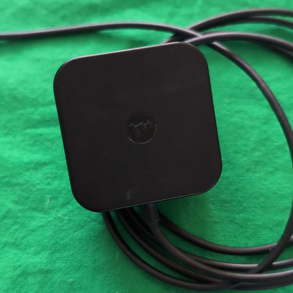 Mophie Wireless Charging Base with Power Adapter